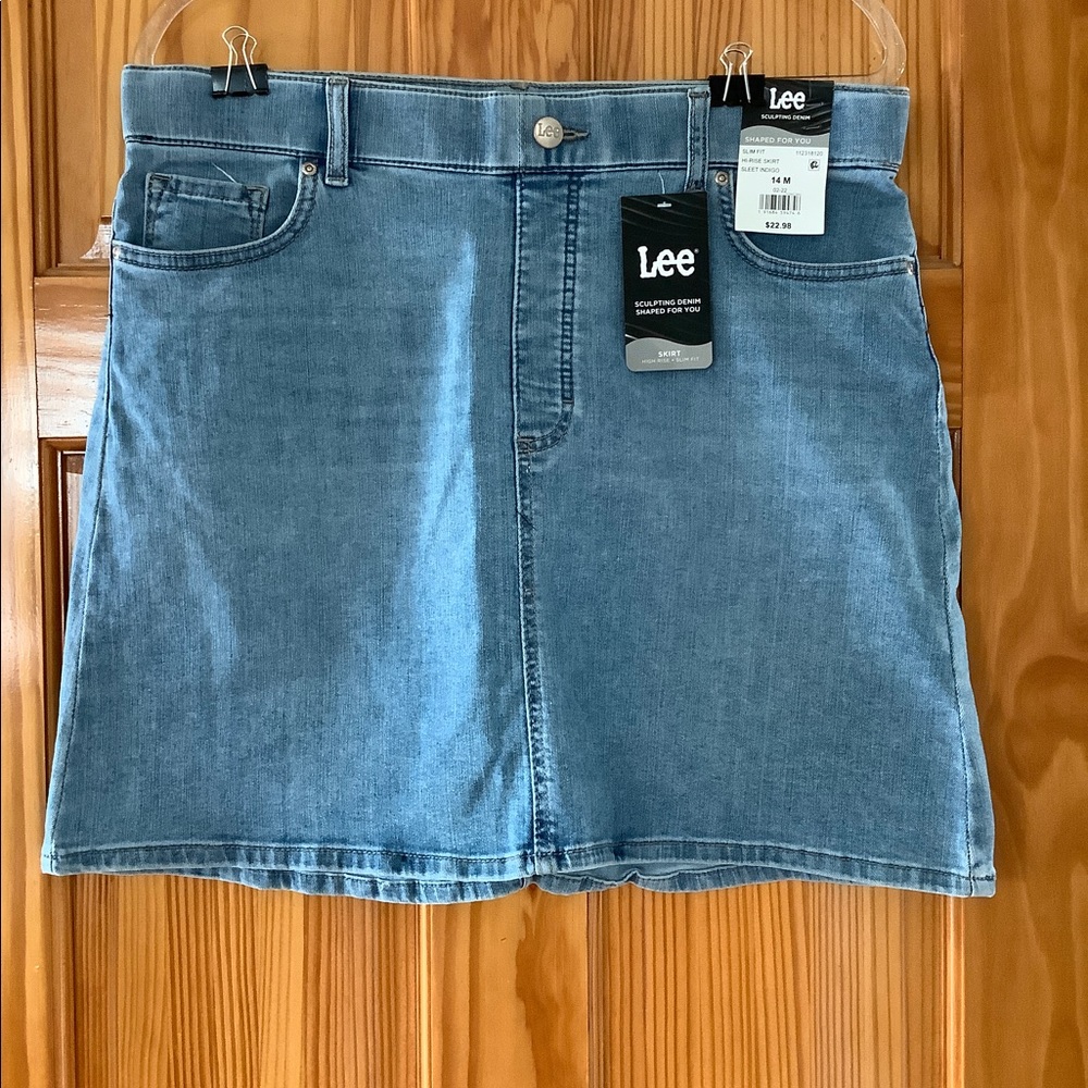 Jean skirt - Picture 1 of 4